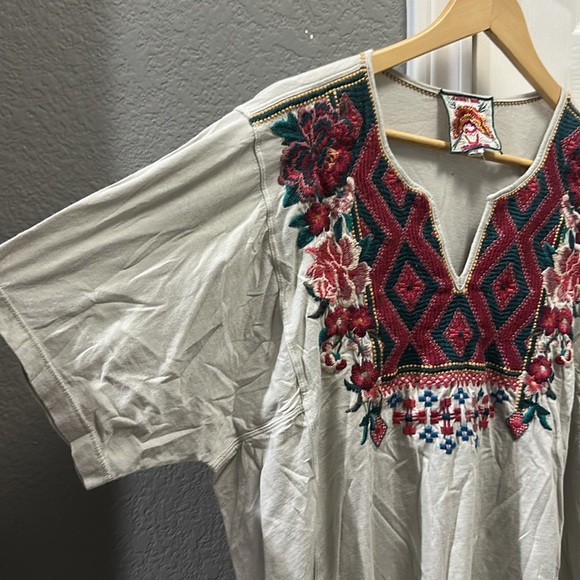 Johnny Was Annaliese Embroidered Peasant Top Size Medium - Picture 2 of 4